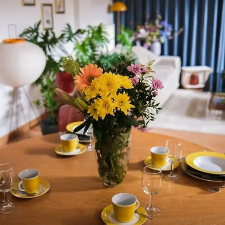 Διαμέρισμα Local In Charming Zuid Area *